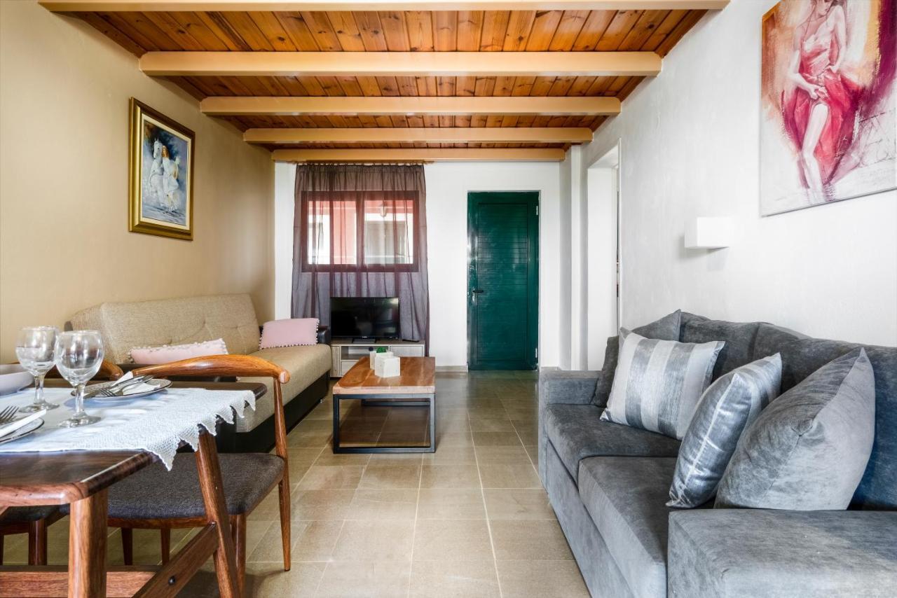 Vasilikos Garden Suites Exterior foto